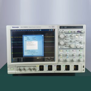 Tektronix-DSA70804B